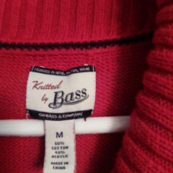 Sweater - Picture 2 of 3